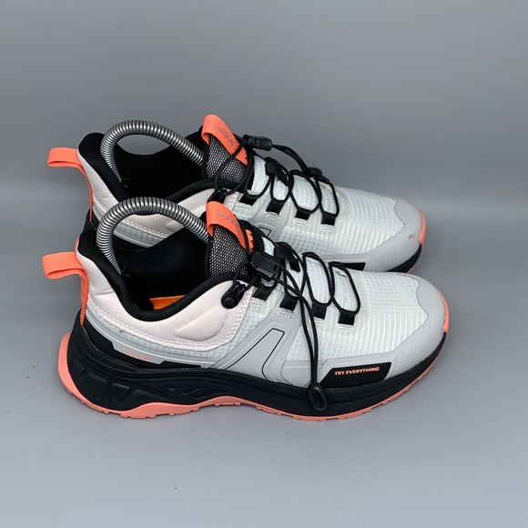 Norti v8 Gladiator Lightweigh Comfort Hiking Shoes Women's Sz 6 - Picture 1 of 10